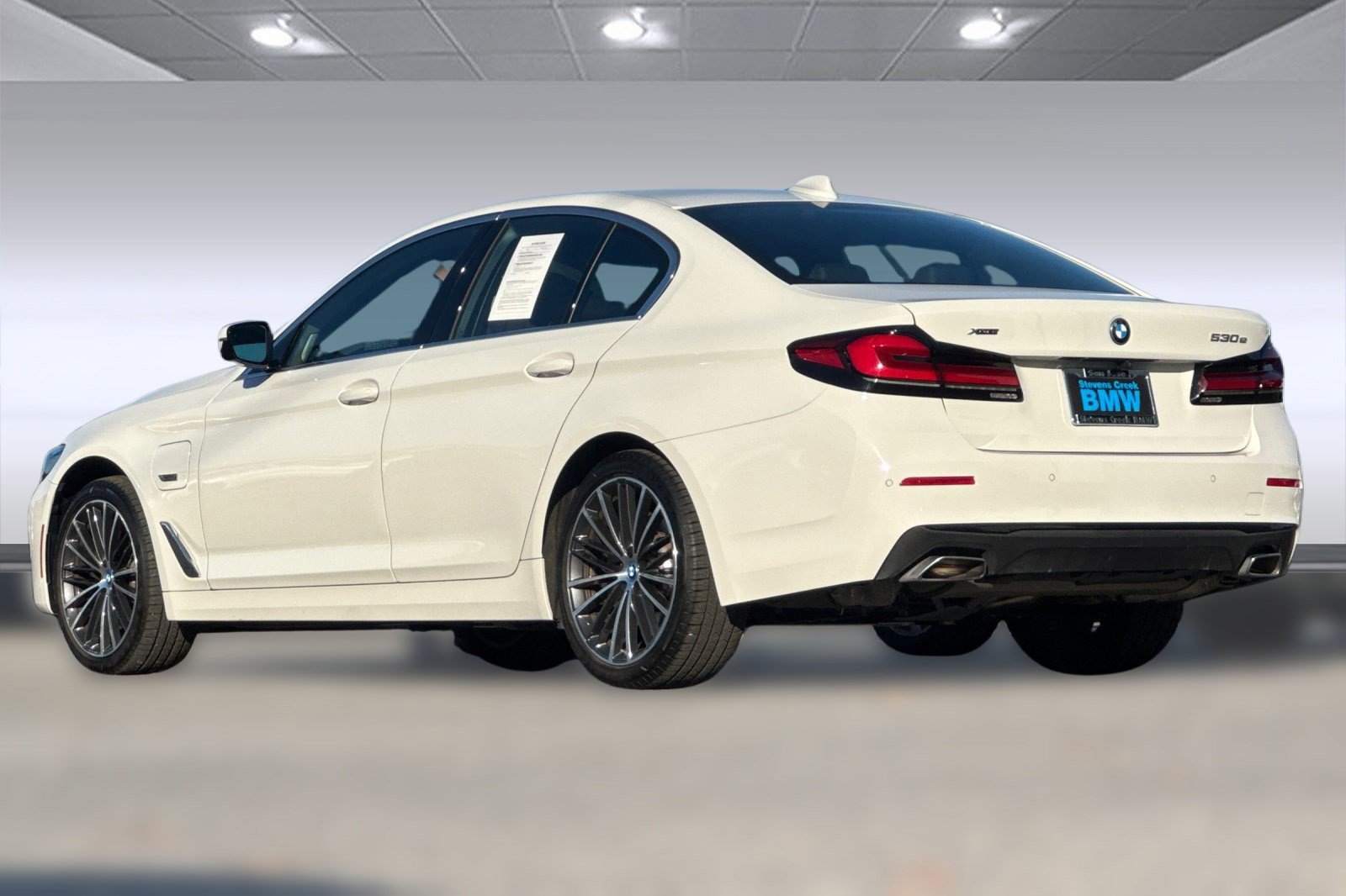 2023 Bmw 530e xDrive photo 3
