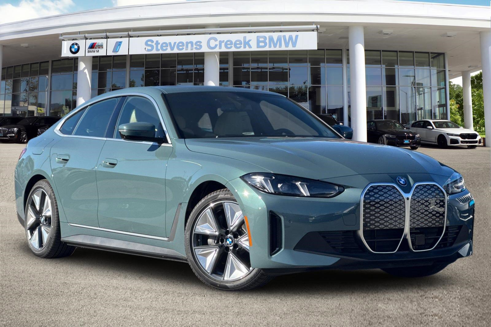 2025 Bmw i4 eDrive40 photo 2