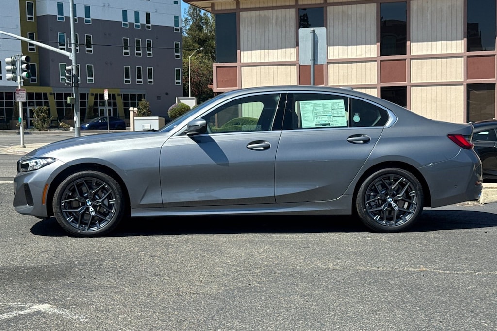 New 2026 BMW 330i Sedan