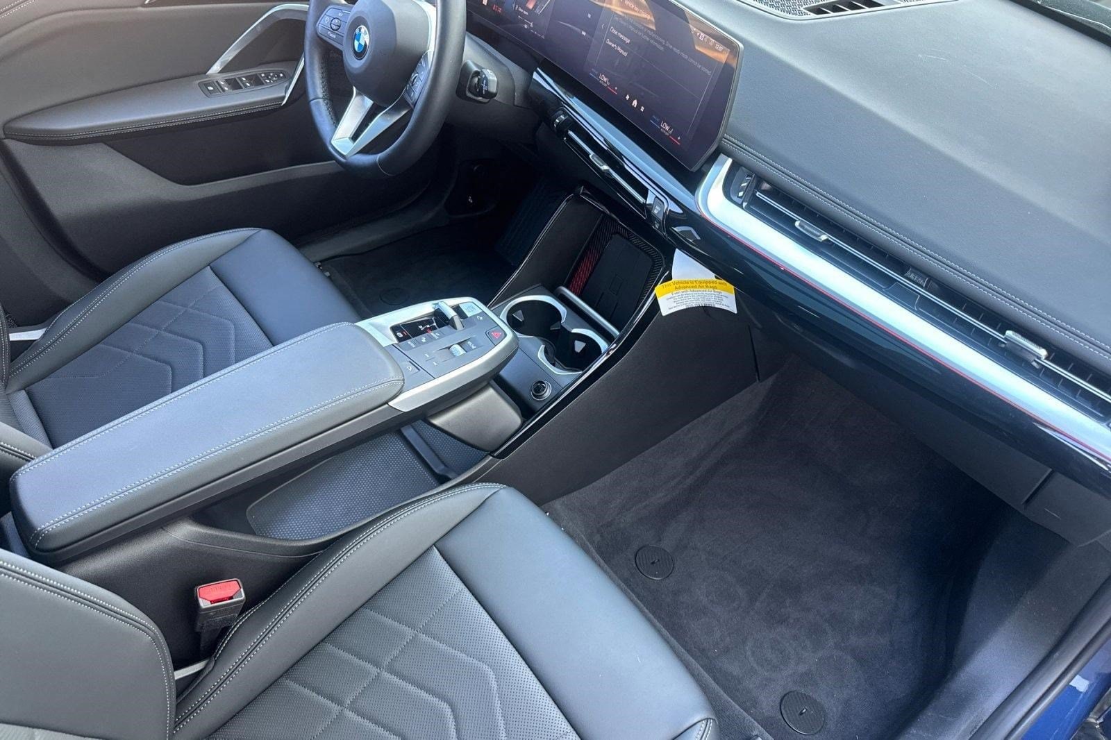 2025 BMW X1 28i - Photo 32