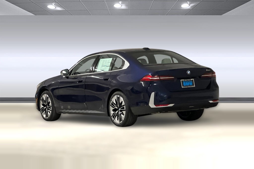 New 2026 BMW 530i Sedan