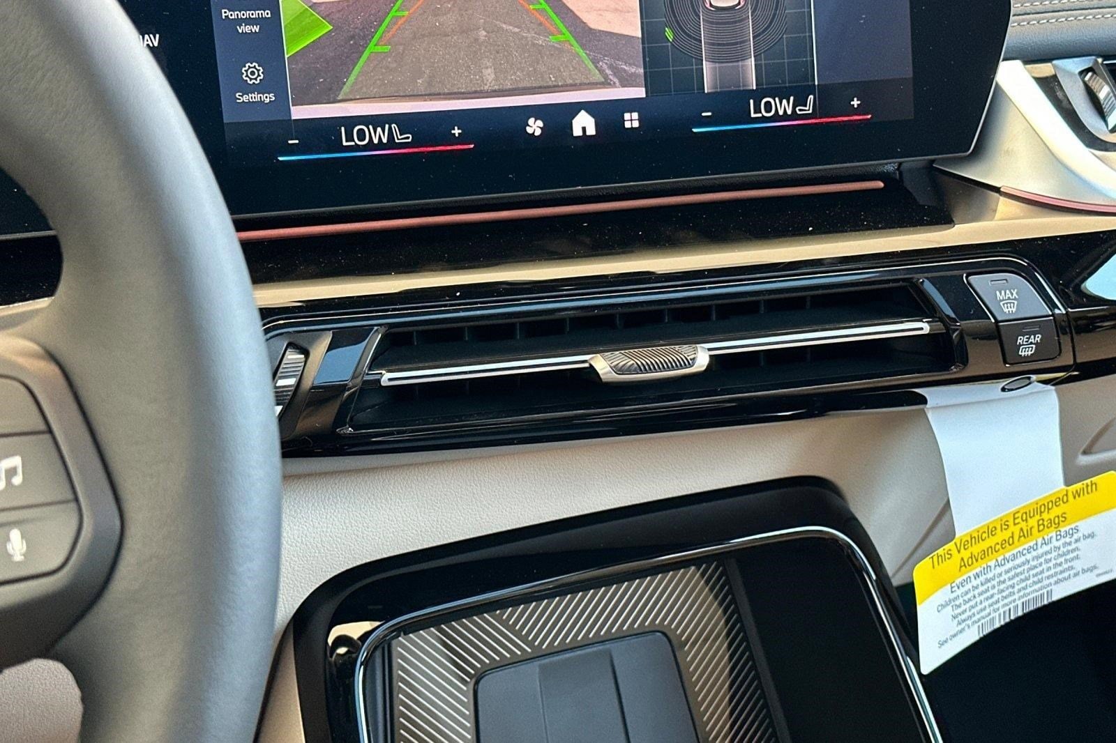 2025 BMW X1 28i - Photo 23