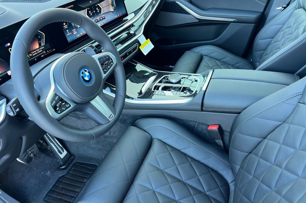 New 2026 BMW X5 PHEV xDrive50e SUV