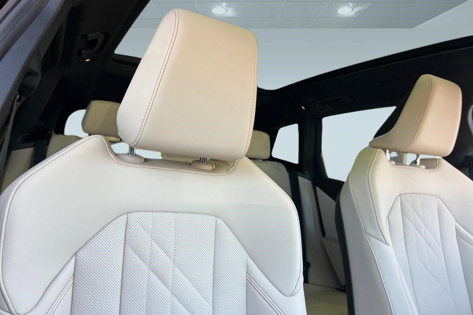 2026 BMW X3 30 - Photo 21