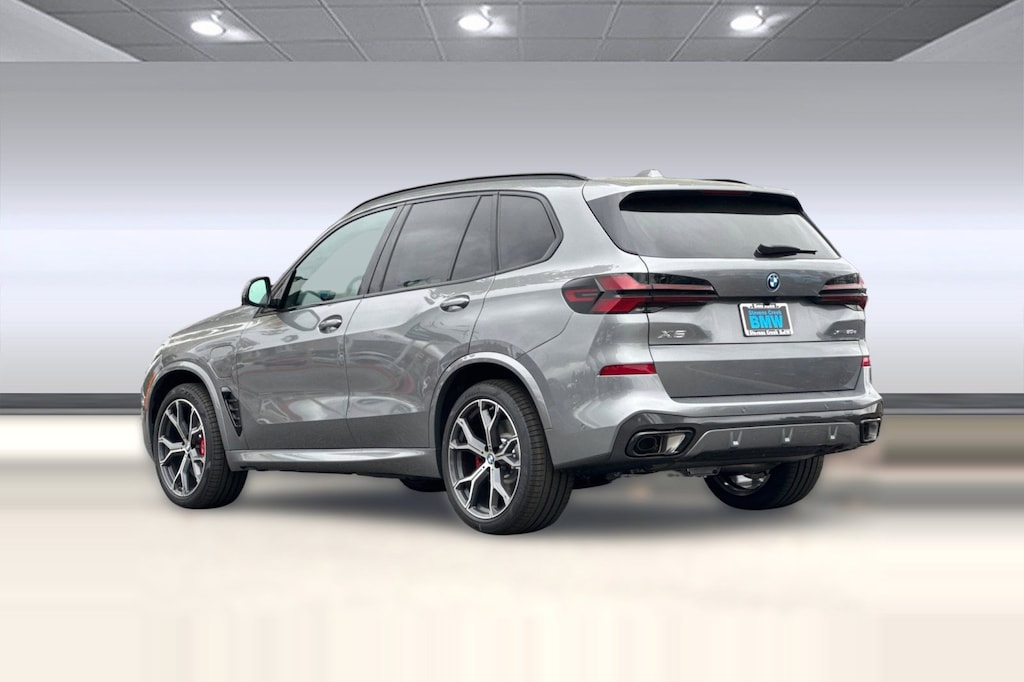 New 2026 BMW X5 PHEV xDrive50e SUV