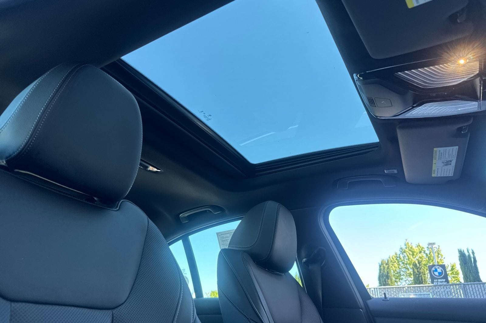 2025 BMW 3 Series 330i - Photo 14