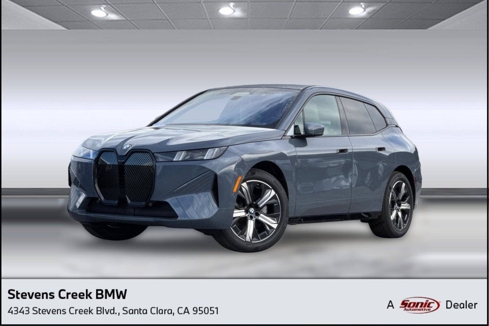 2026 BMW iX xDrive40's photo