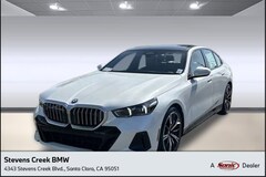 2026 BMW 550e xDrive Sedan