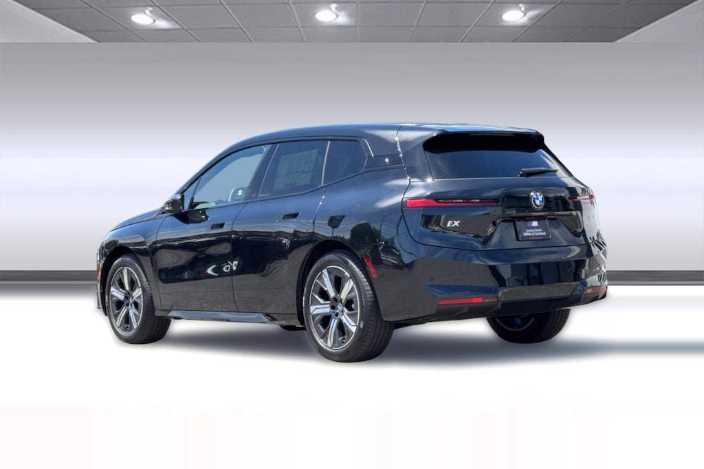 New 2026 BMW iX xDrive45 SUV
