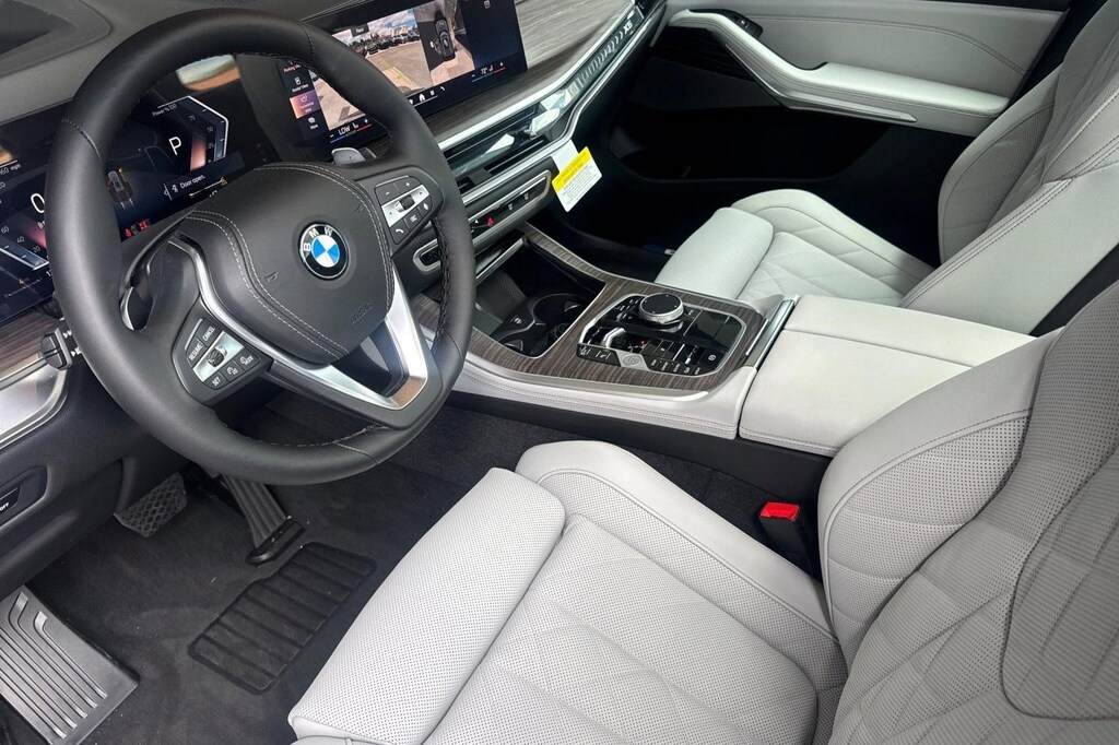 New 2026 BMW X5 xDrive40i SUV