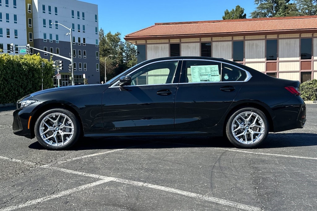 New 2026 BMW 330i Sedan