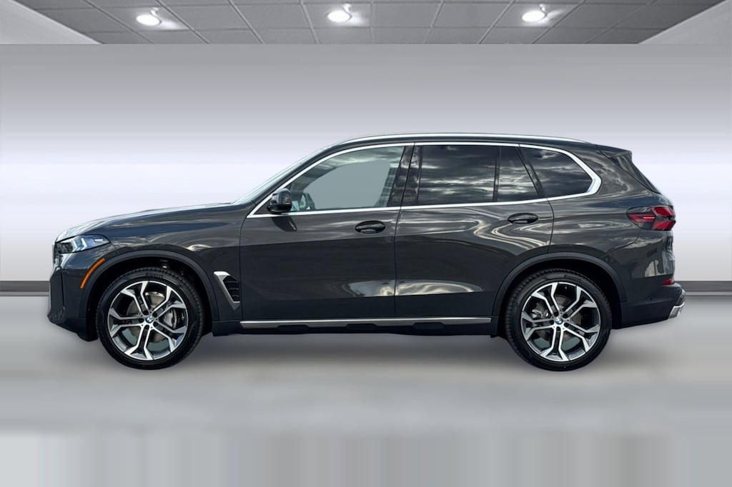 New 2026 BMW X5 xDrive40i SUV