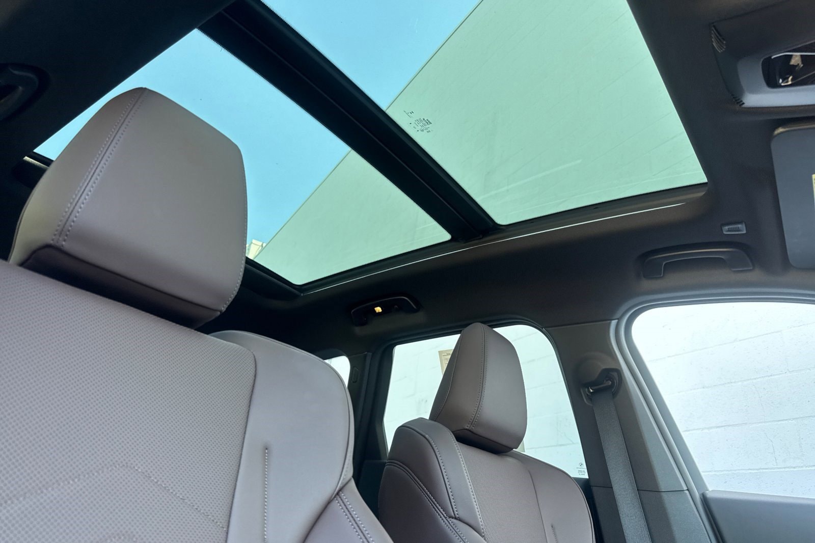 2025 BMW X1 28i - Photo 15