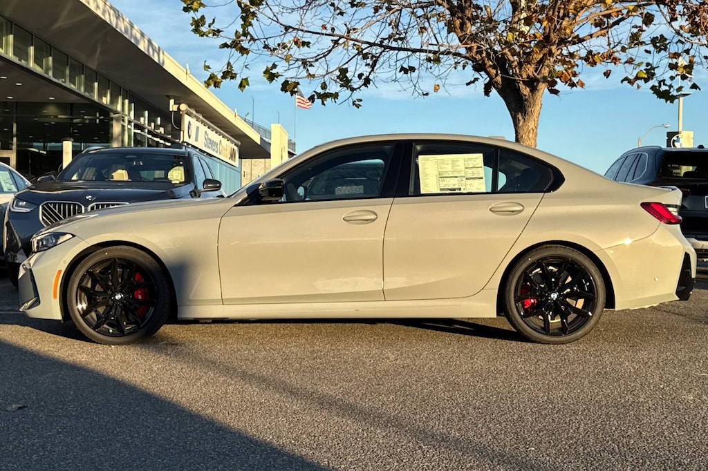 New 2026 BMW 330i Sedan