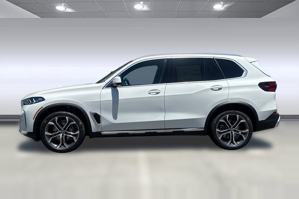 New 2026 BMW X5 xDrive40i SUV