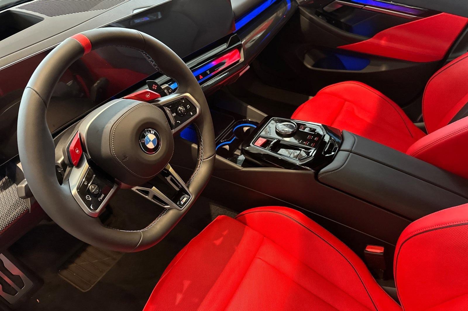 2026 Bmw M5 5 Touring photo 3