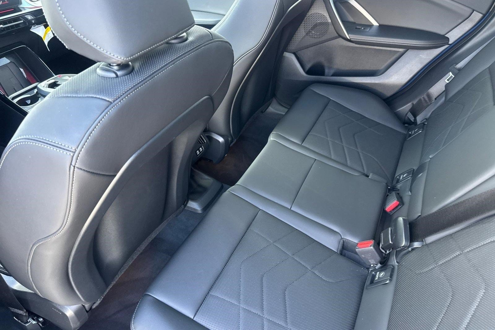 2025 BMW X1 28i - Photo 27