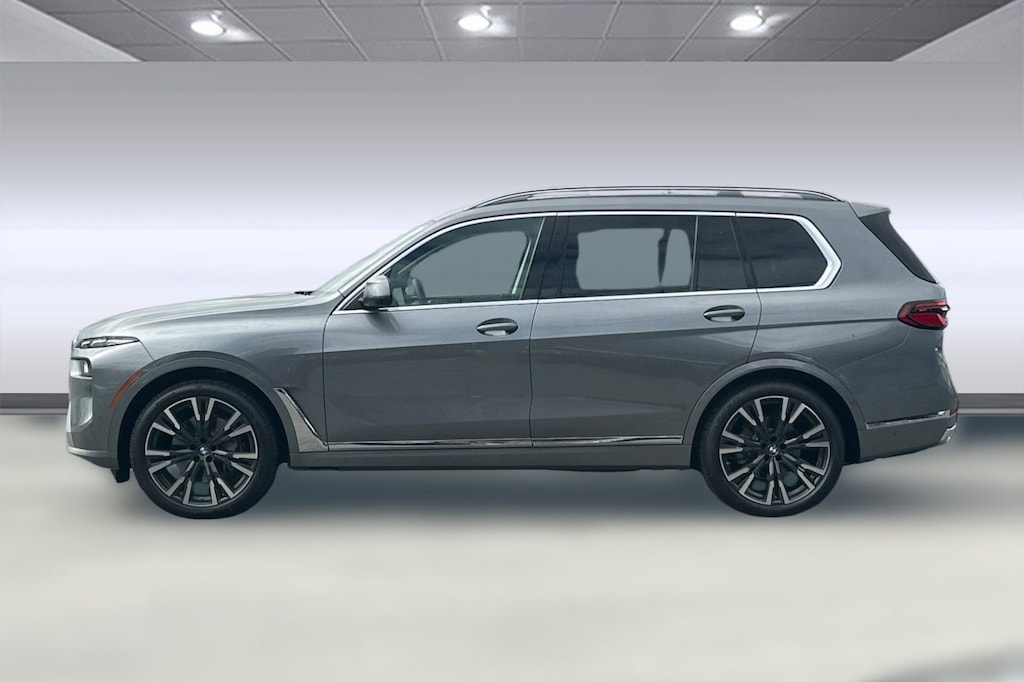 New 2027 BMW X7 xDrive40i SUV