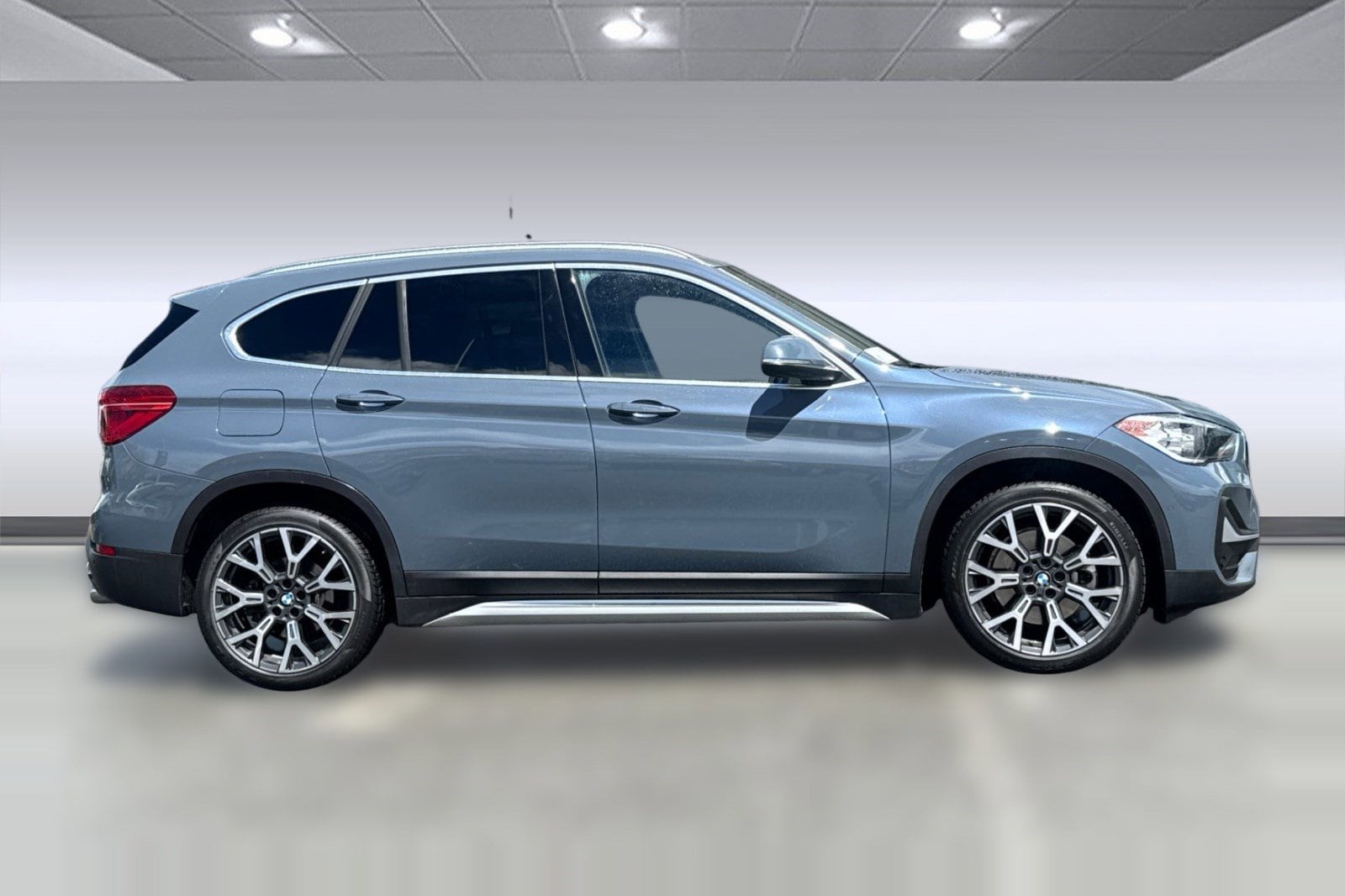 2021 BMW X1 sDrive28i photo 6