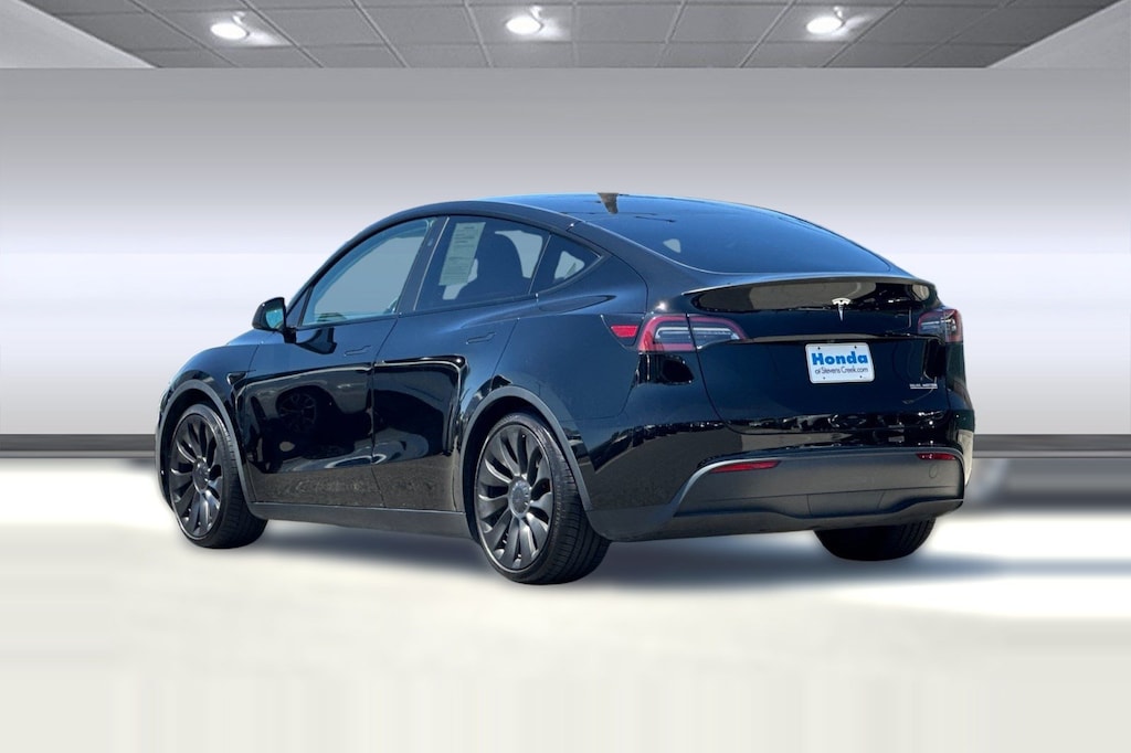 Used 2023 Tesla Model Y Performance SUV