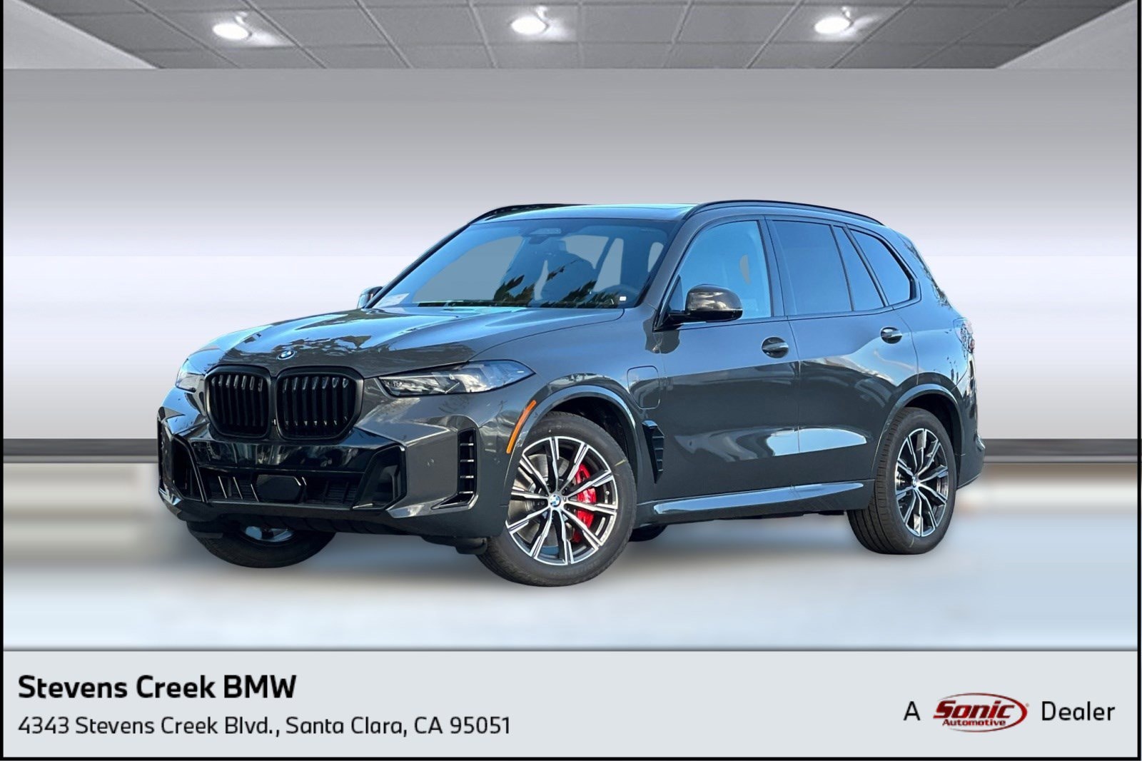 2026 BMW X5 M50i's photo