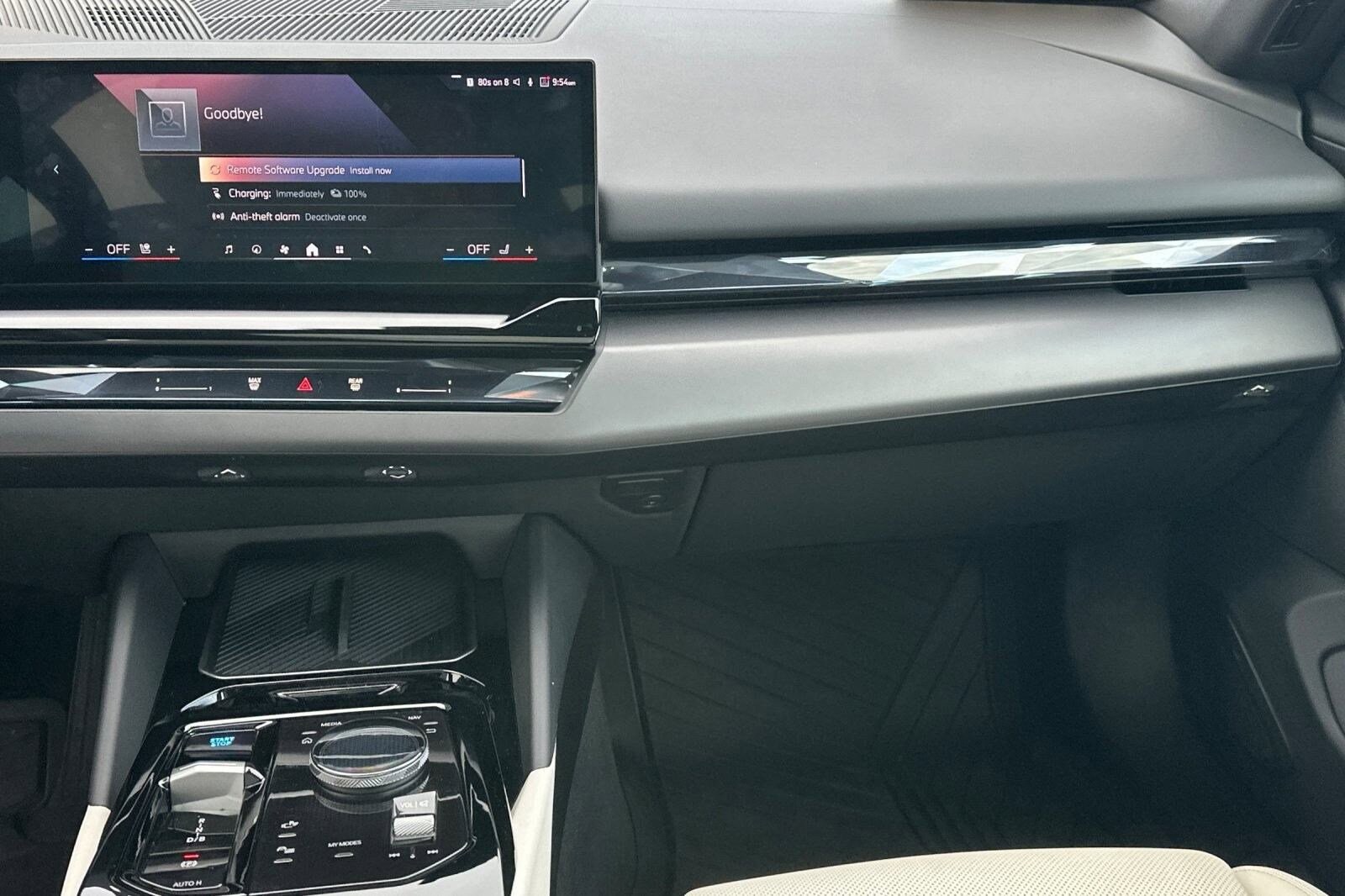 2025 BMW i5 40 - Photo 29