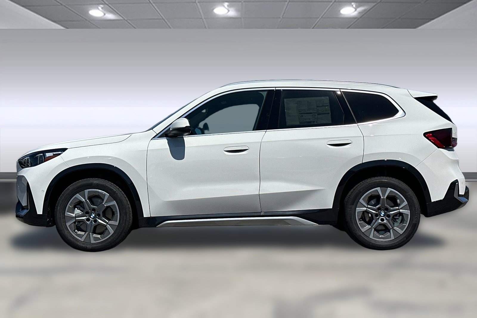 2025 Bmw X1 XDrive28i photo 2