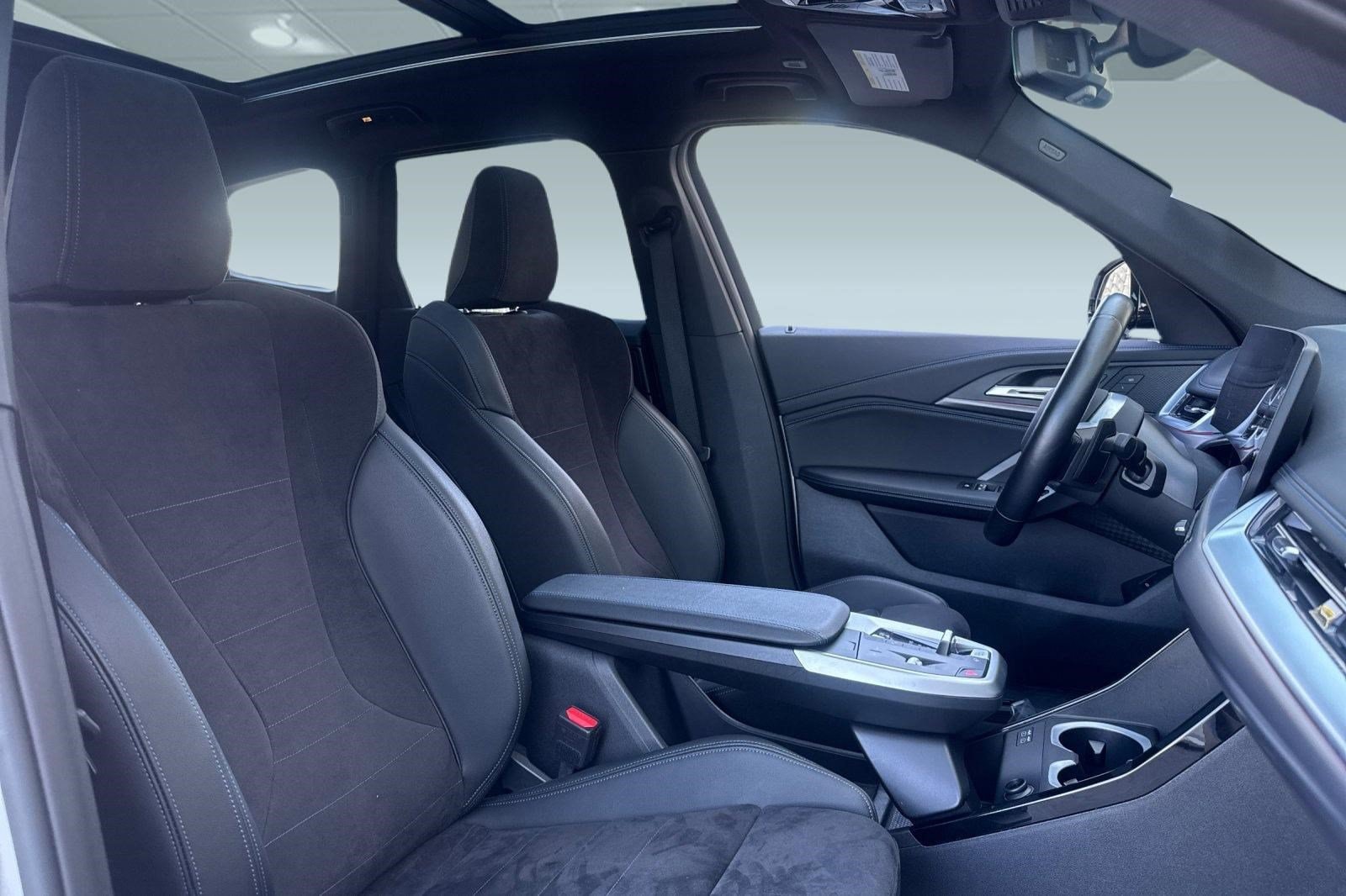 2023 BMW X1 28i - Photo 32
