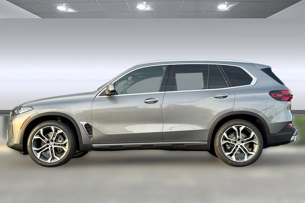 New 2026 BMW X5 xDrive40i SUV