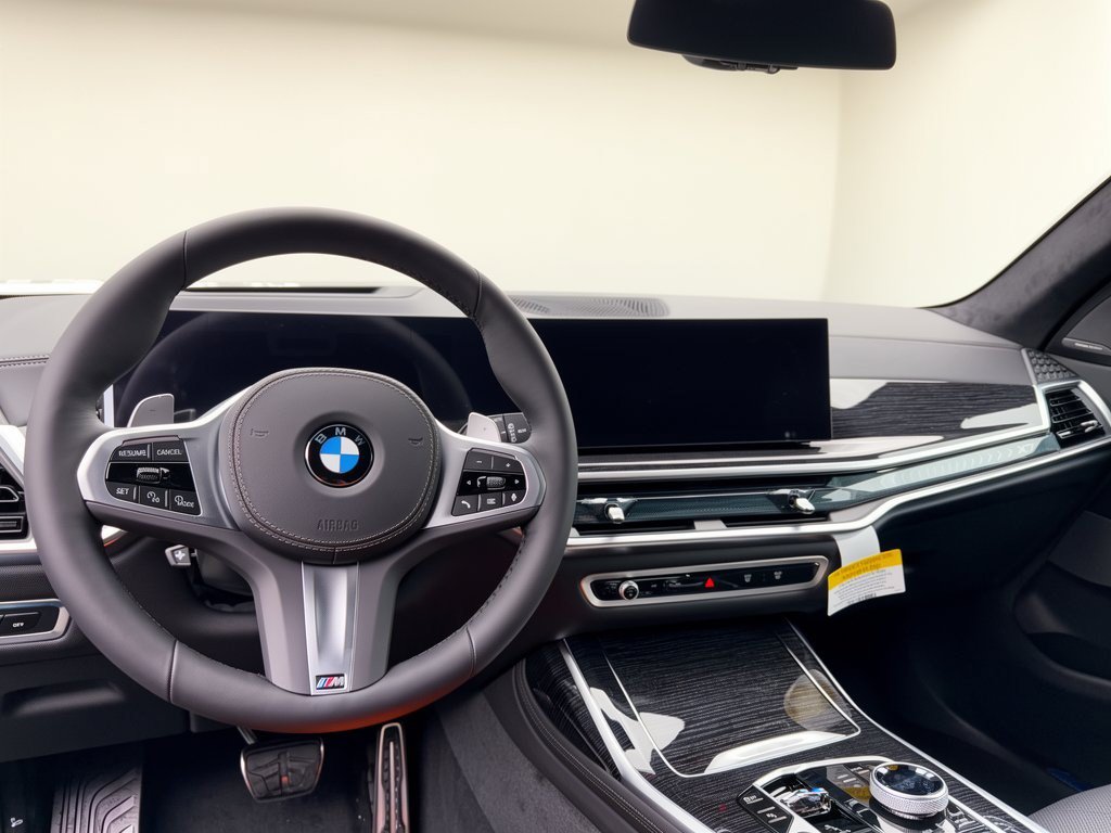 New 2027 BMW X7 xDrive40i SUV