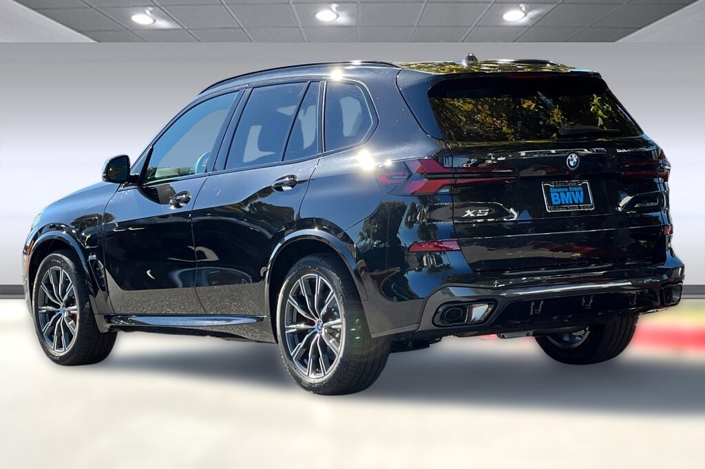 New 2026 BMW X5 PHEV xDrive50e SUV
