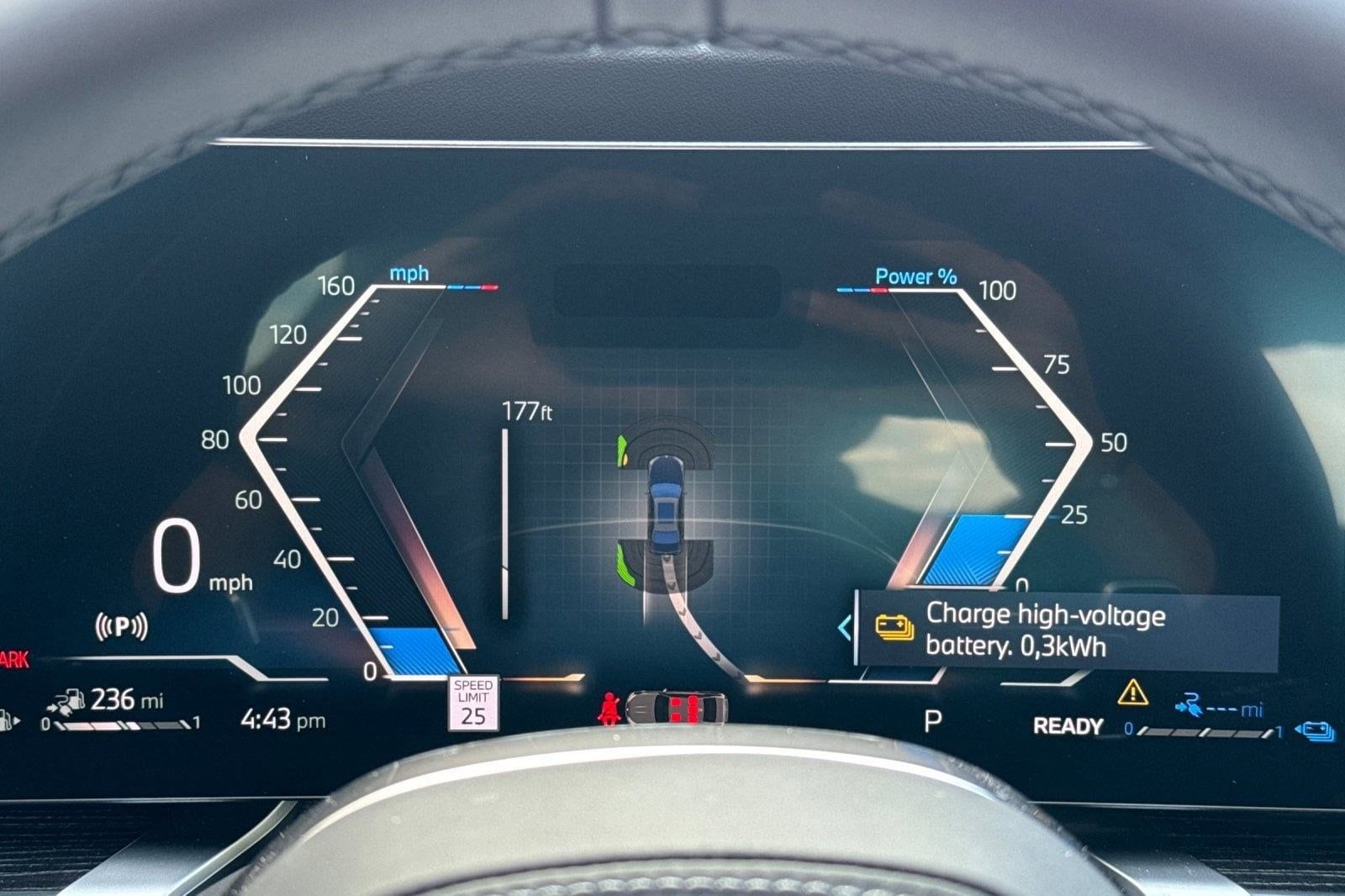 2026 BMW 7 Series 750e - Photo 17