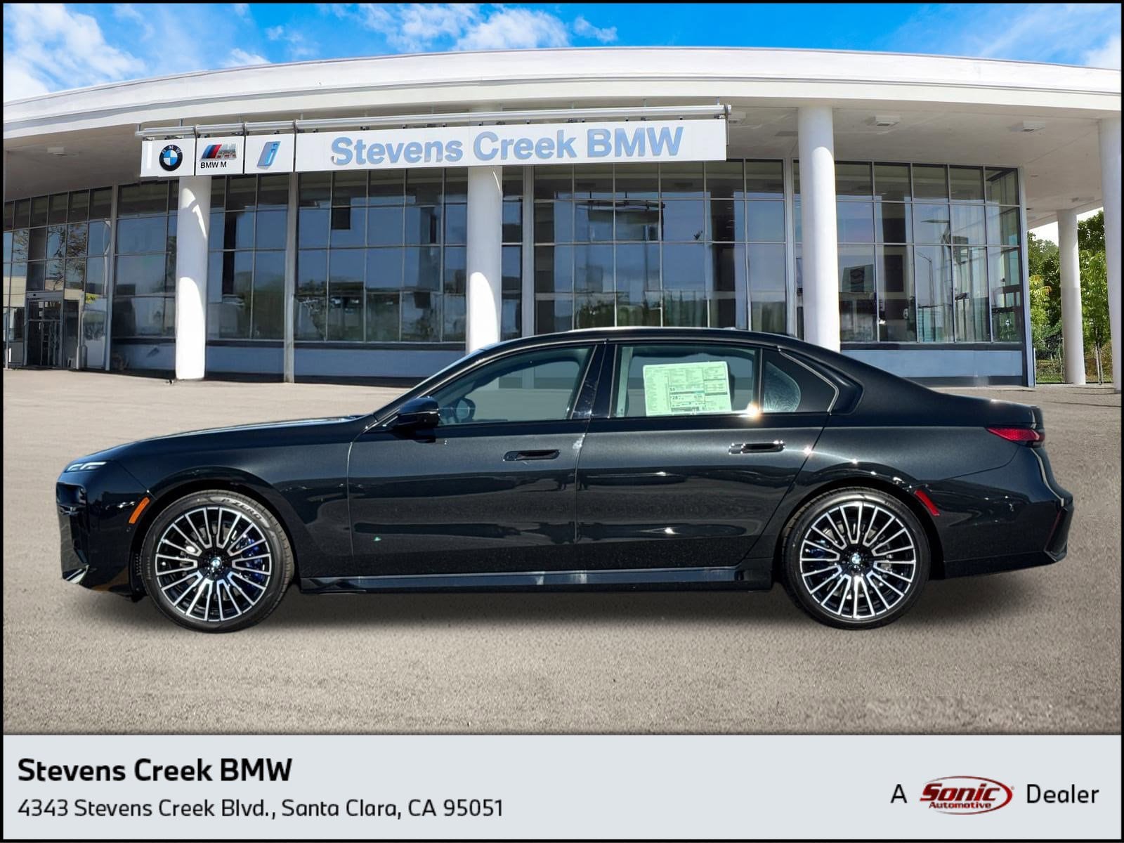 2025 BMW 740i Sedan 