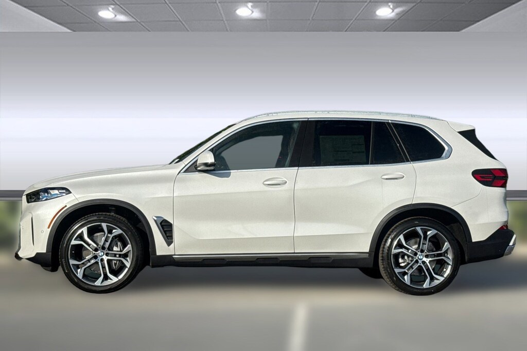 New 2026 BMW X5 xDrive40i SUV