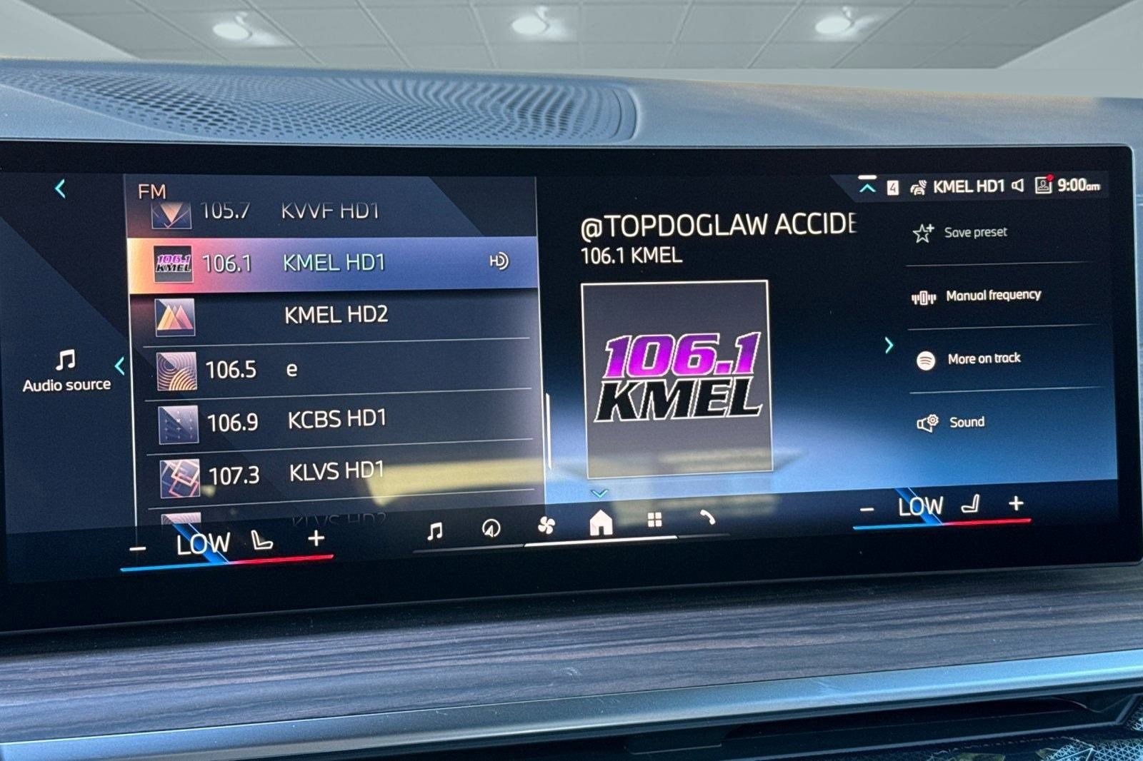 2026 BMW X5 50e - Photo 22