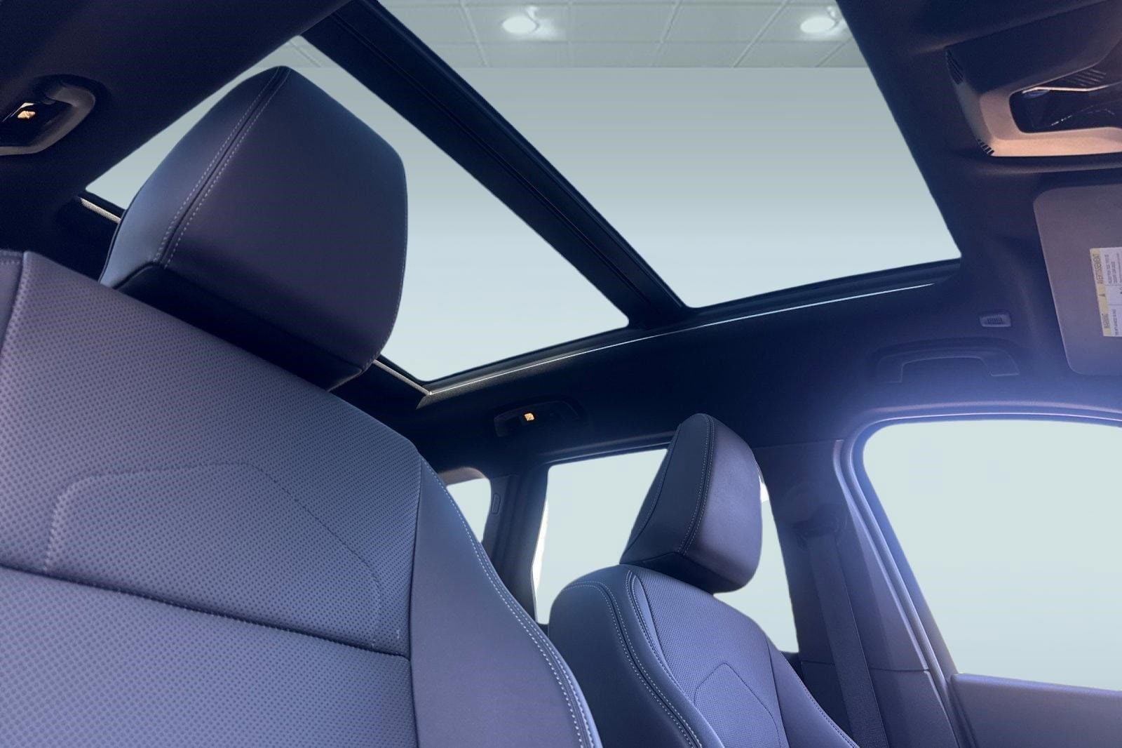 2025 BMW X1 28i - Photo 15