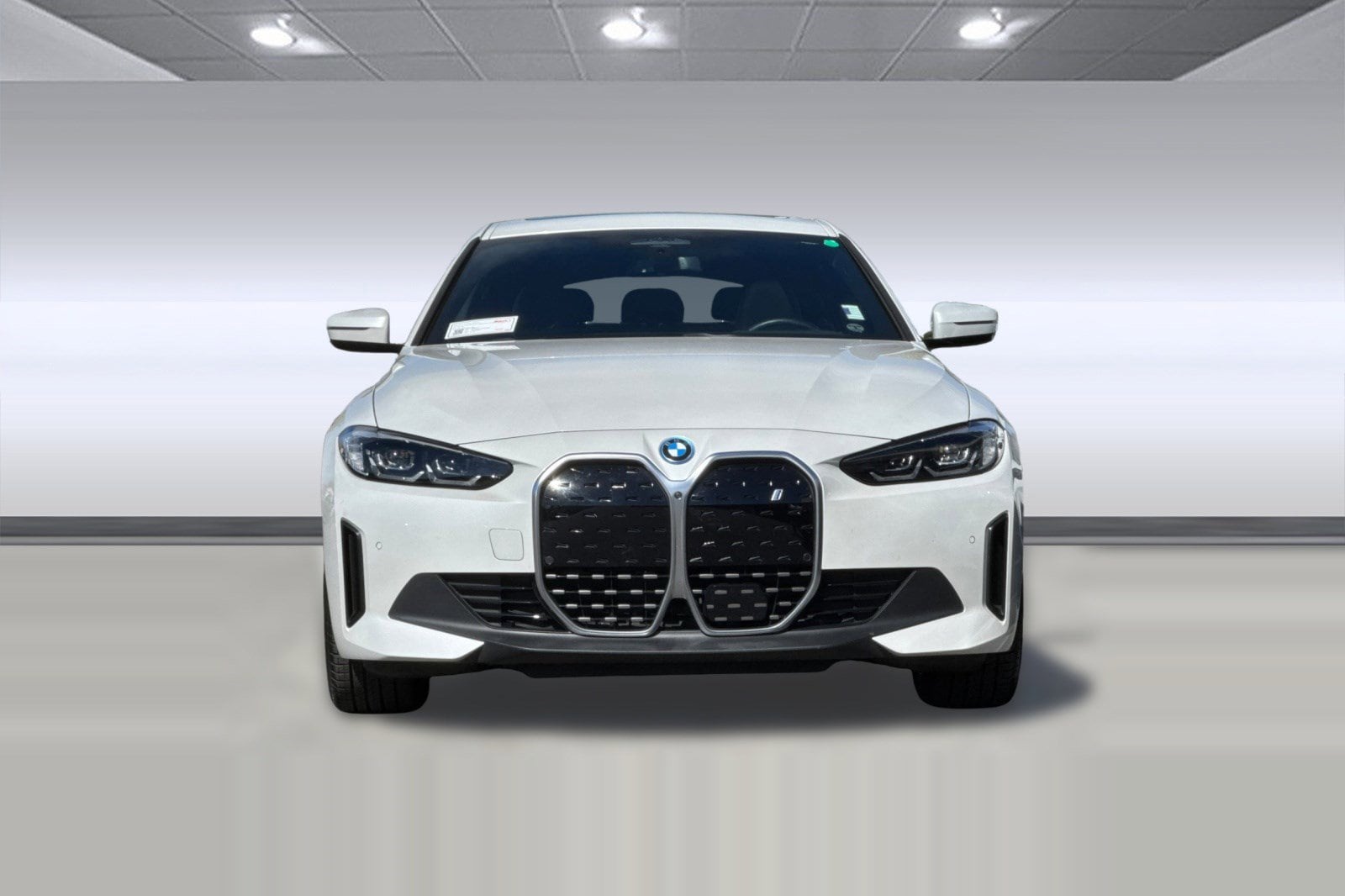 2023 BMW i4 eDrive35 photo 4