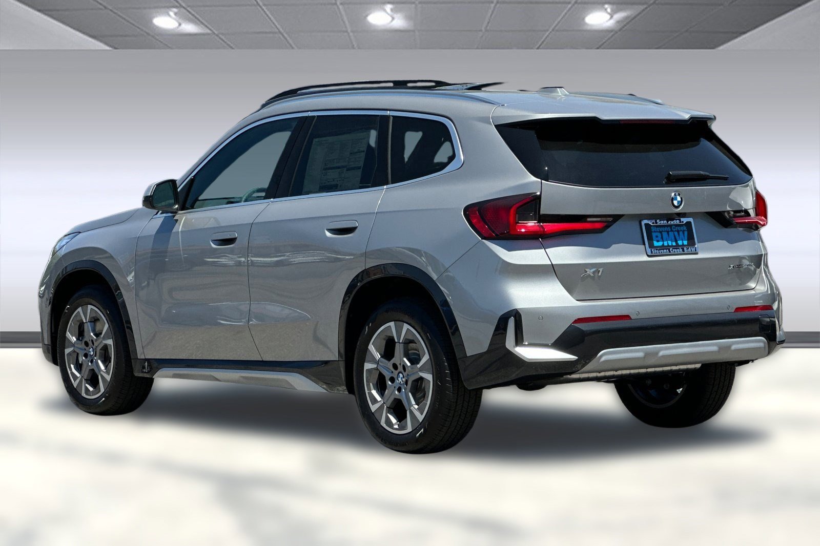 2025 Bmw X1 XDrive28i photo 3