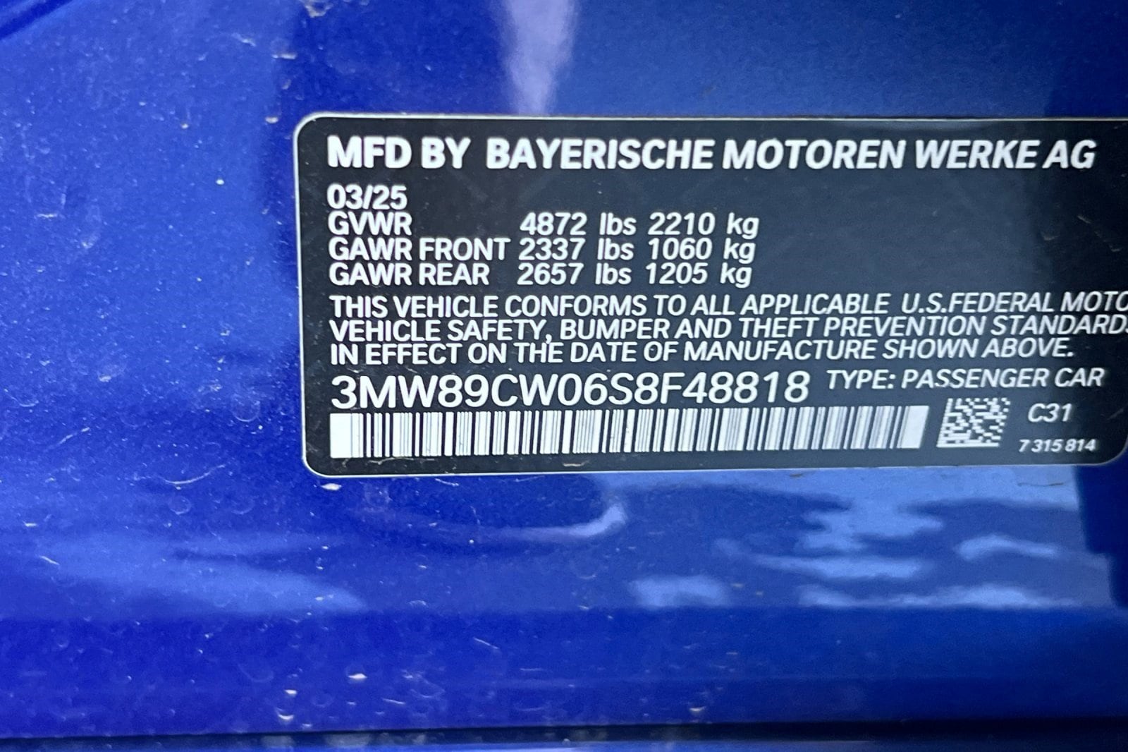 2025 BMW 3 Series 330i - Photo 18