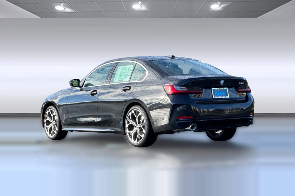 New 2026 BMW 330i NA Sedan