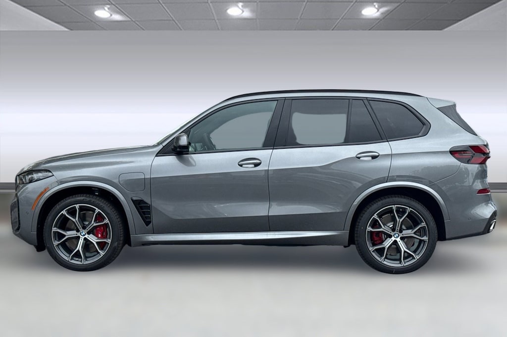 New 2026 BMW X5 PHEV xDrive50e SUV