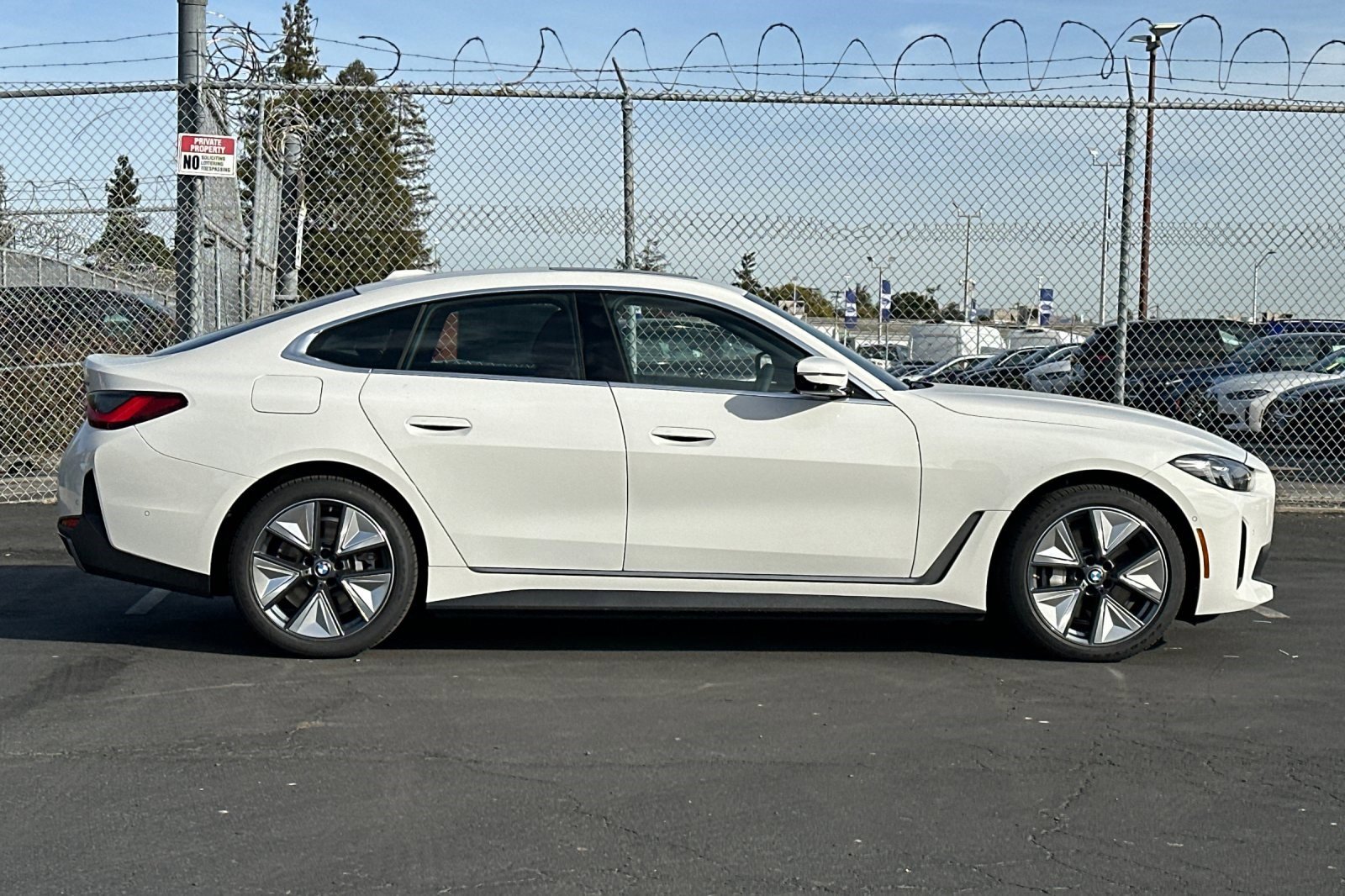 2025 Bmw i4 eDrive40 photo 4
