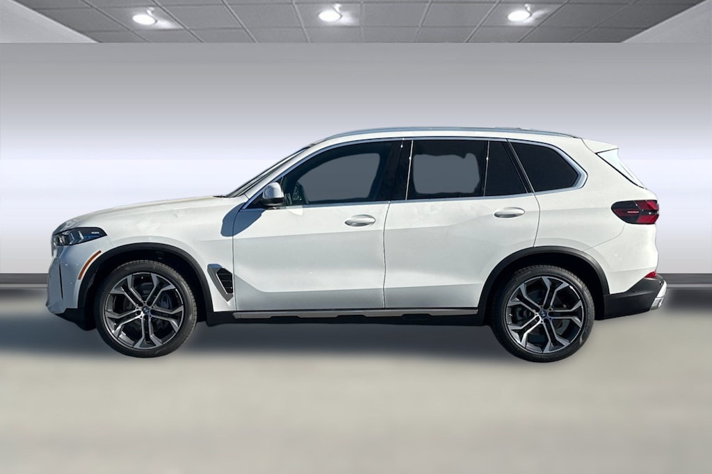 New 2026 BMW X5 xDrive40i SUV