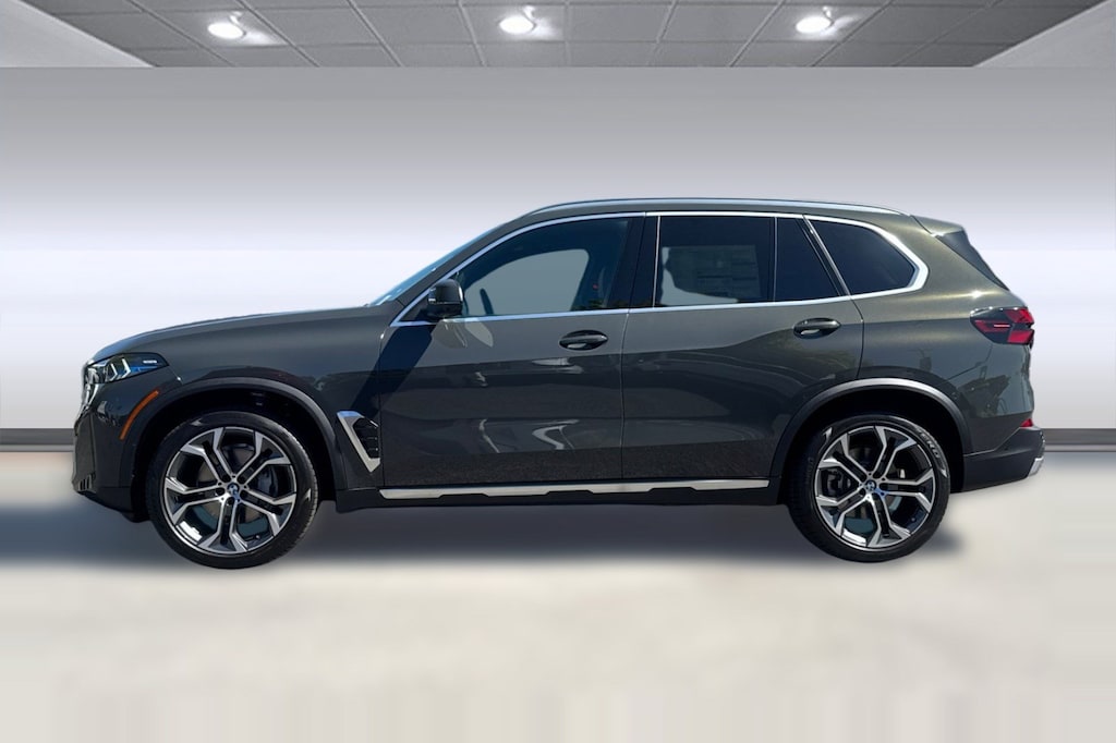 New 2026 BMW X5 xDrive40i SUV