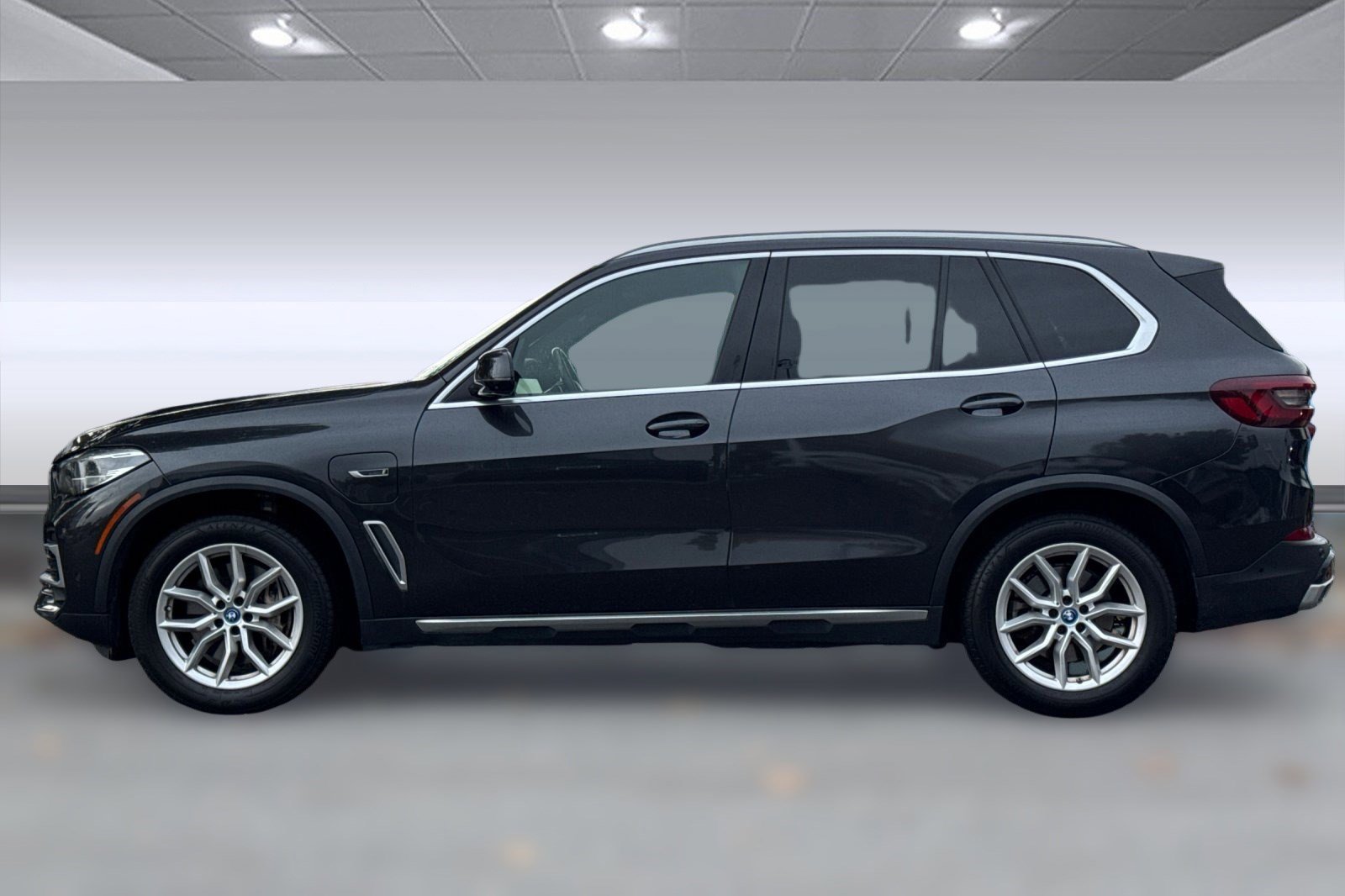 2022 Bmw X5 xDrive45e photo 2