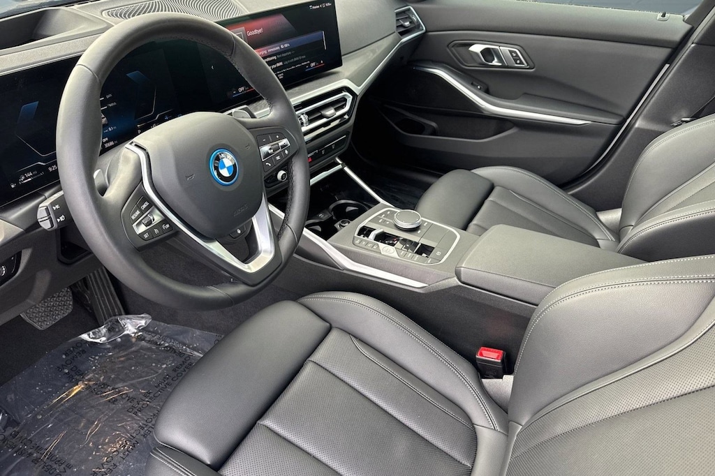 Certified 2023 BMW 330e Sedan