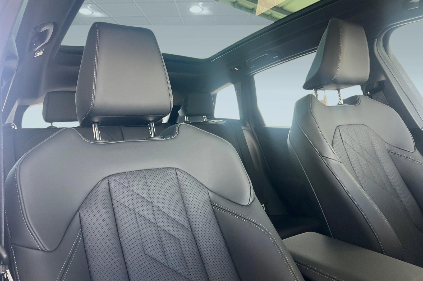 2025 BMW X3 30 - Photo 30