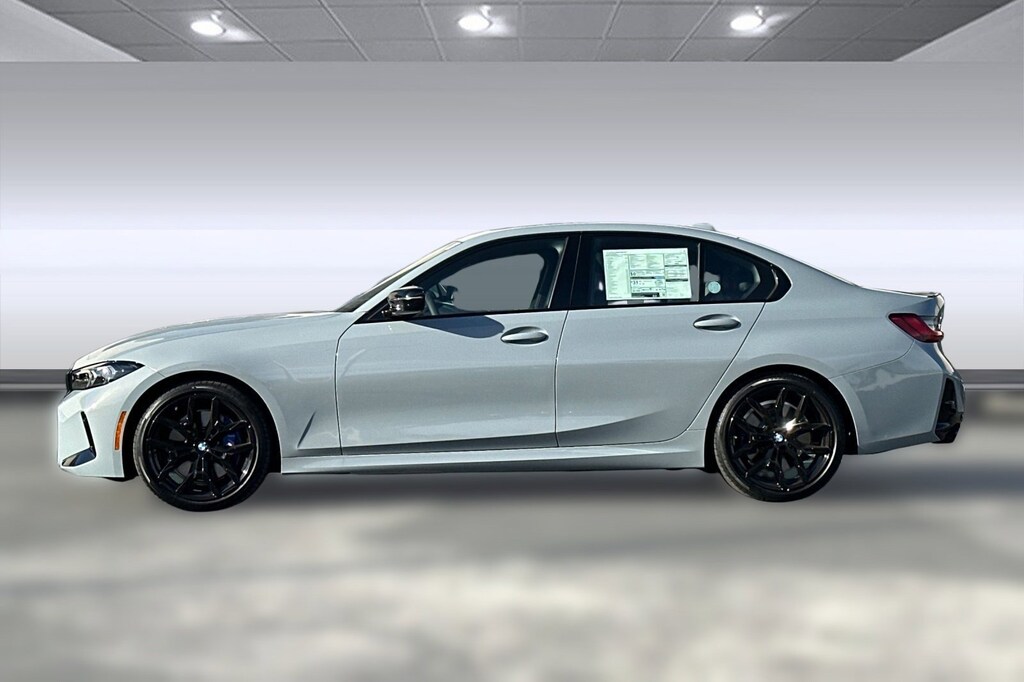 New 2026 BMW 330i Sedan