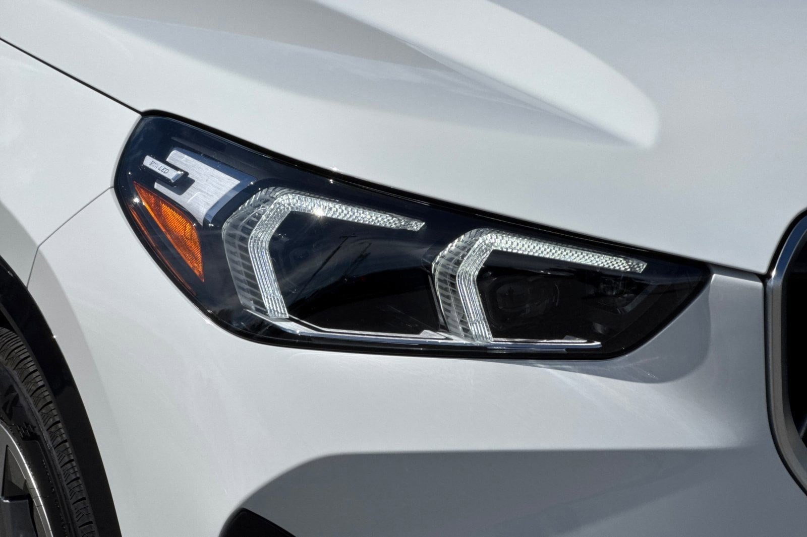 2025 BMW X1 28i - Photo 10