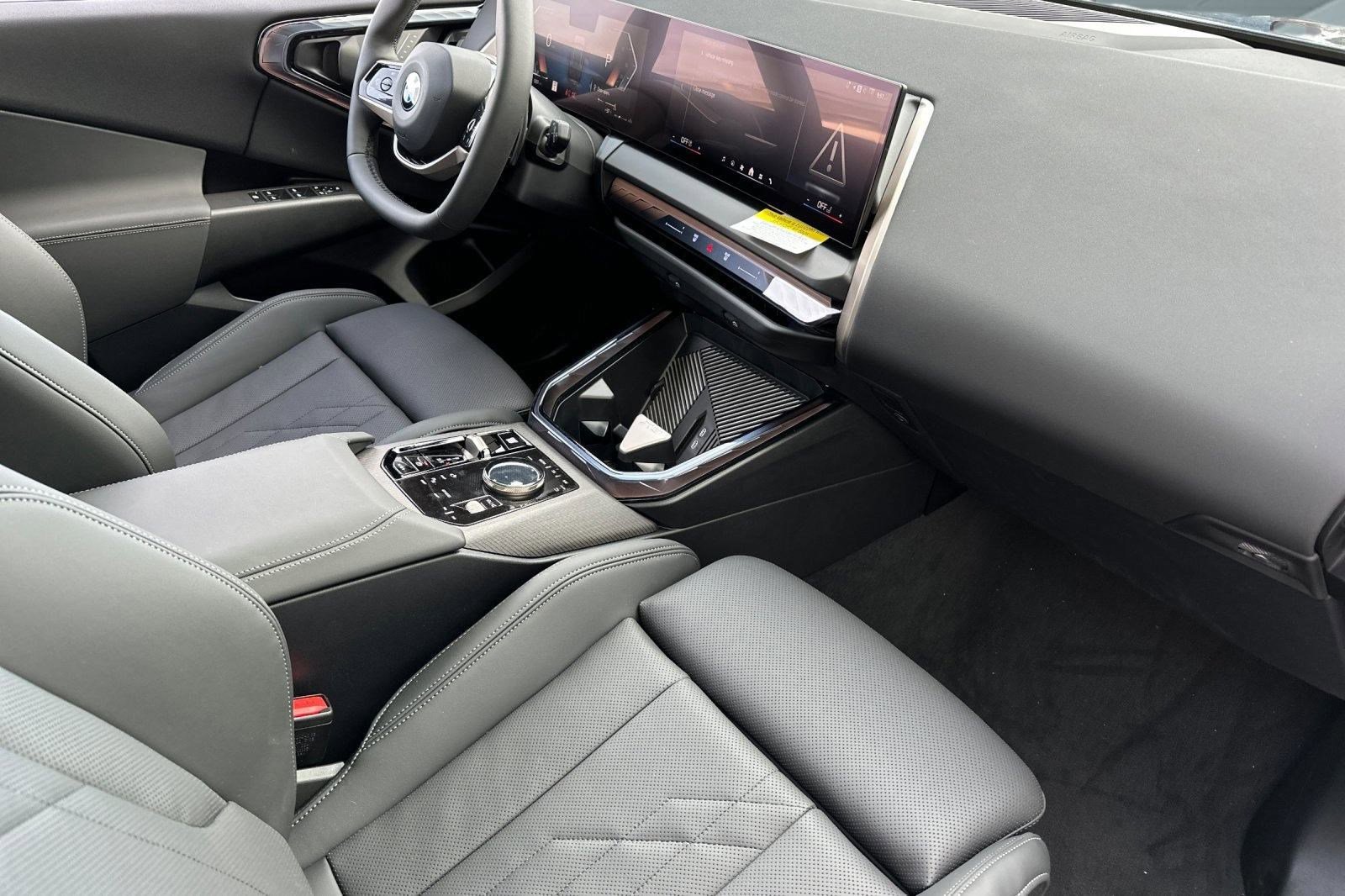 2025 BMW X3 30 - Photo 7